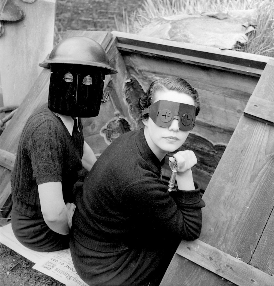 Miller: Fire masks, London, 1941 © Lee Miller Archives England 2022